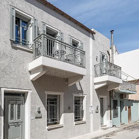 Casa Thalos *